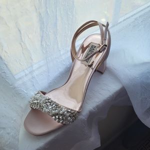 Badgley Mischka Clara